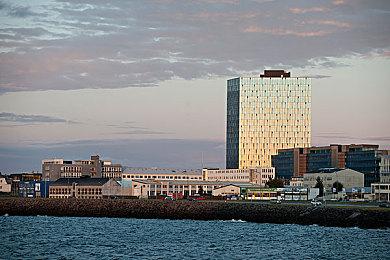 《午夜格斗快车》科隆展宣传片 将于2022年夏季正式发售